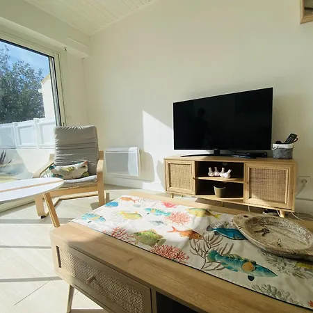 Holiday home L'aigue Marine