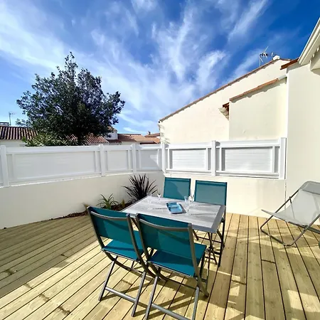 Holiday home L'aigue Marine